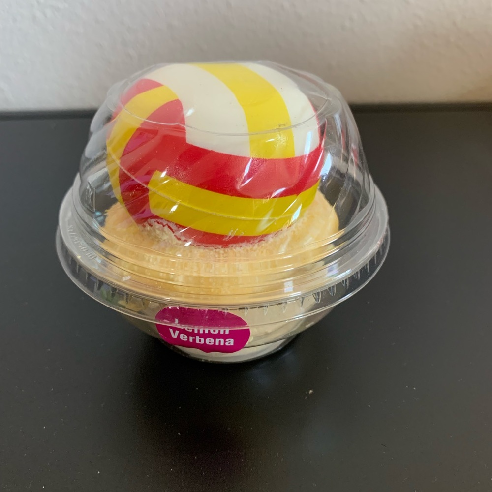 NEW Sassy Bubbles Volleyball Bath Bomb